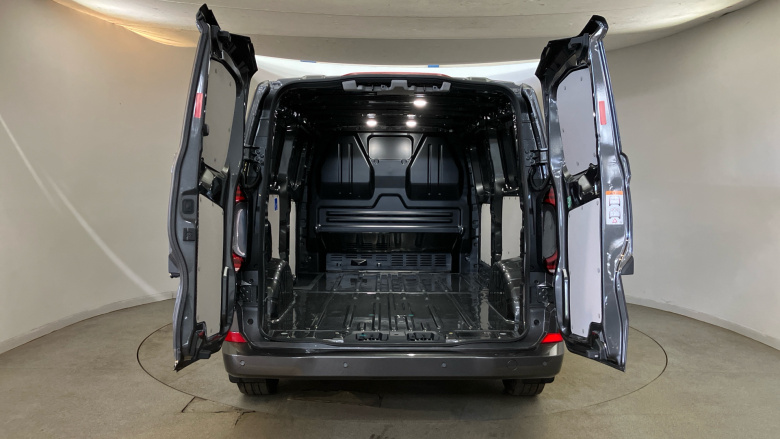 Volkswagen Transporter T32 Lwb Electric 100kW 65kWh Commerce Pro Van Auto